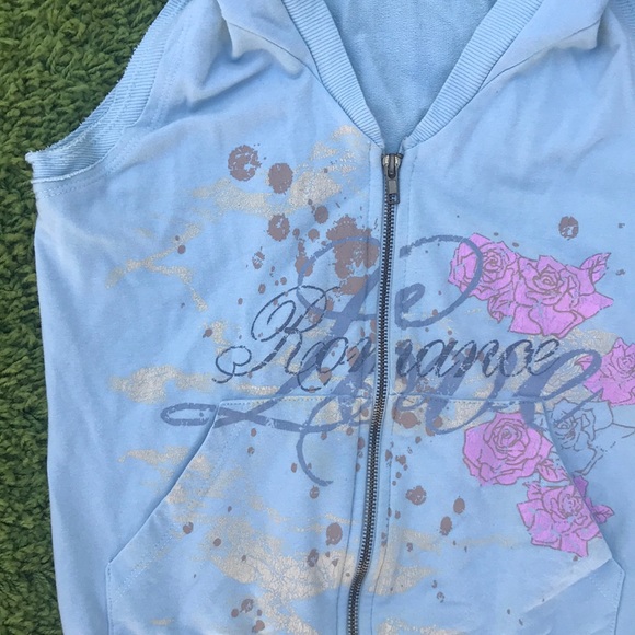 Vest with the hoodie from Forever 21! - Picture 2 of 5